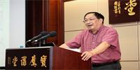 中國旅美作家、耶魯大學(xué)高級講師蘇煒做客寶鷹講堂 講述耶魯?shù)娜宋木衽c通識教育